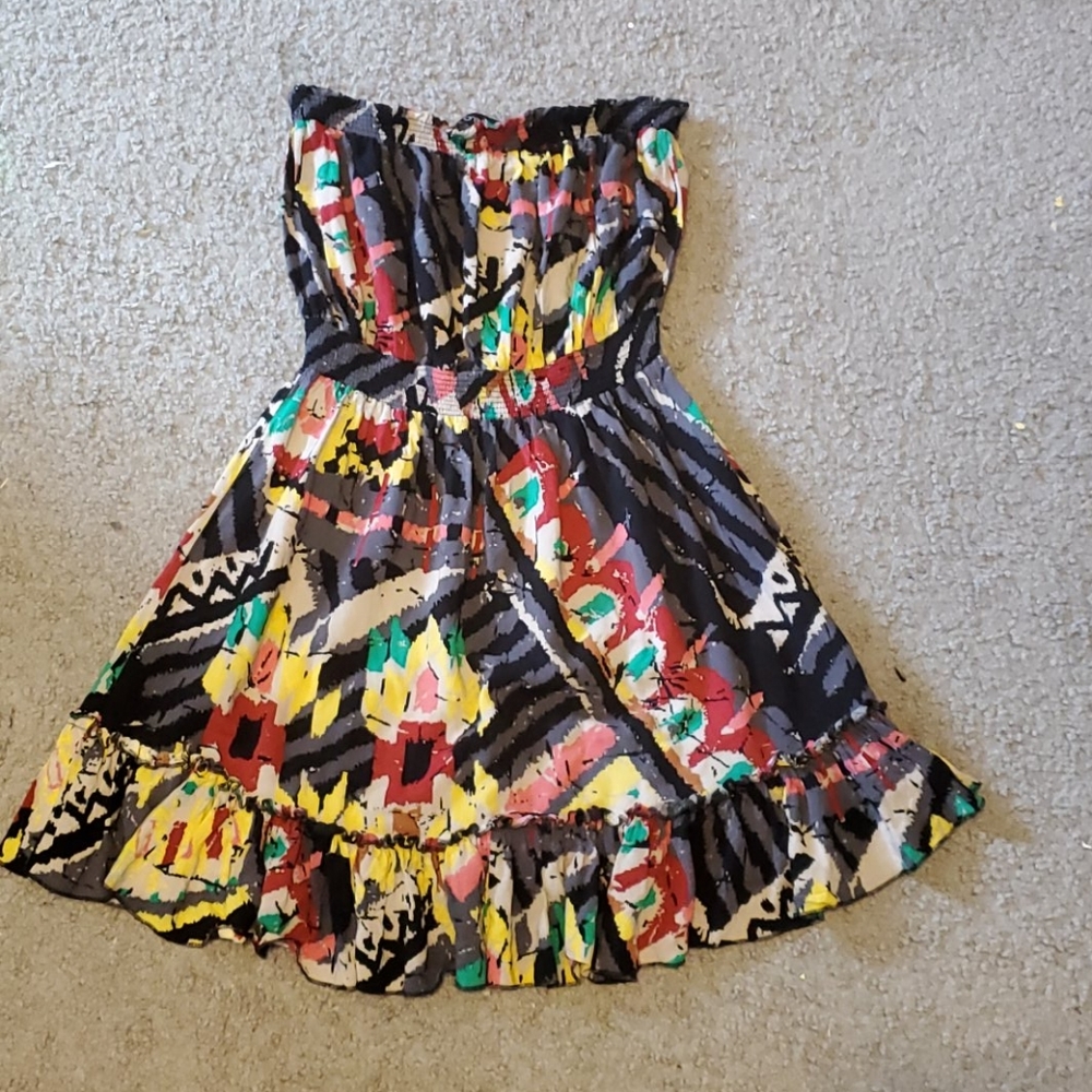 Strapless dress